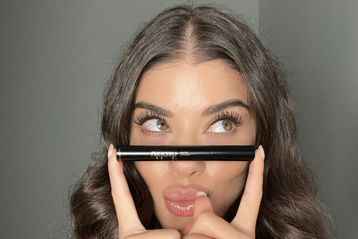 Pestañas naturales: La tendencia No-Mascara para un Maquillaje Natural - UKLASH España
