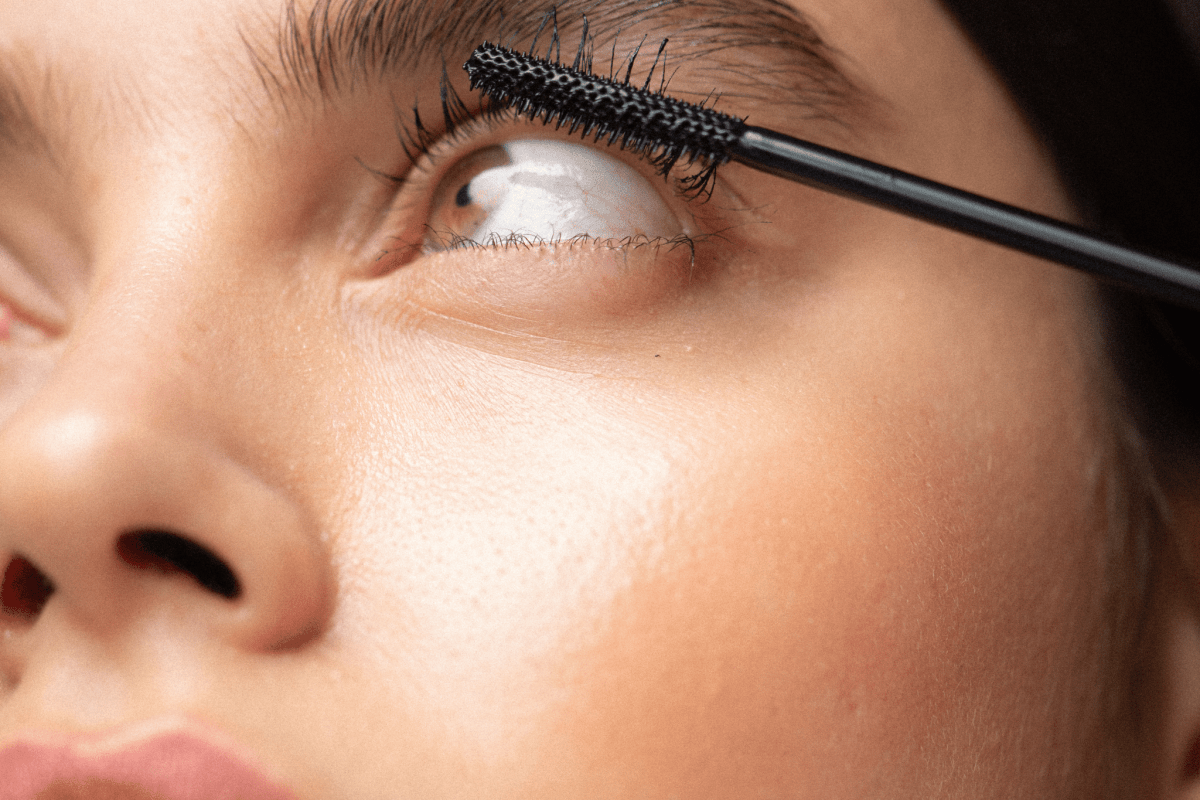 Prostaglandinas y pestañas: ¿realmente ayudan al crecimiento? - UKLASH España