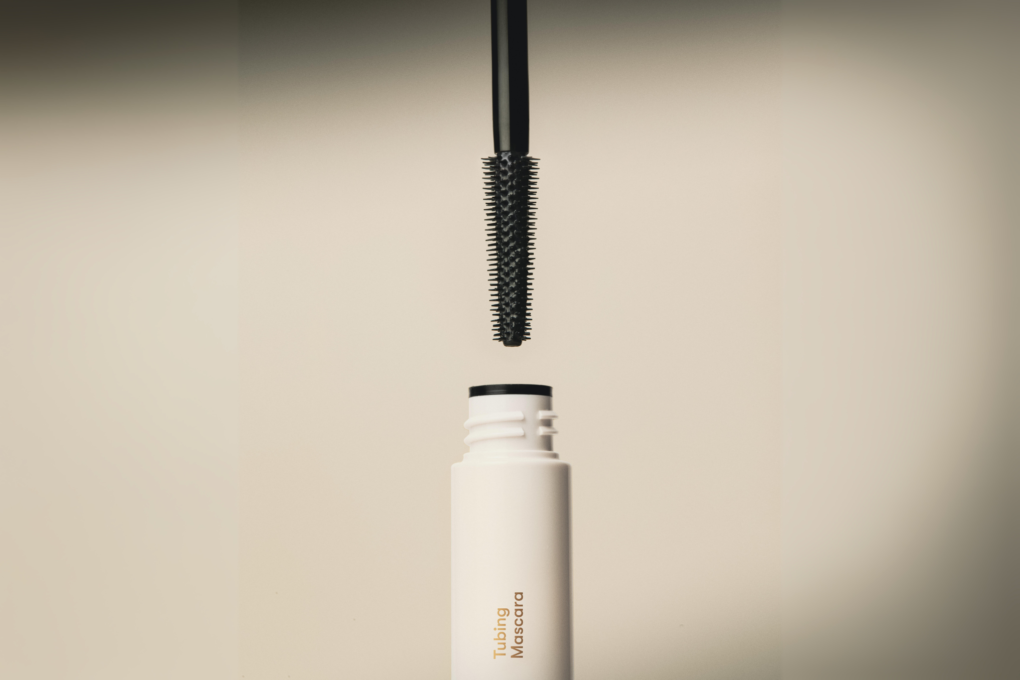 Tubing Mascara de UKLASH abierta