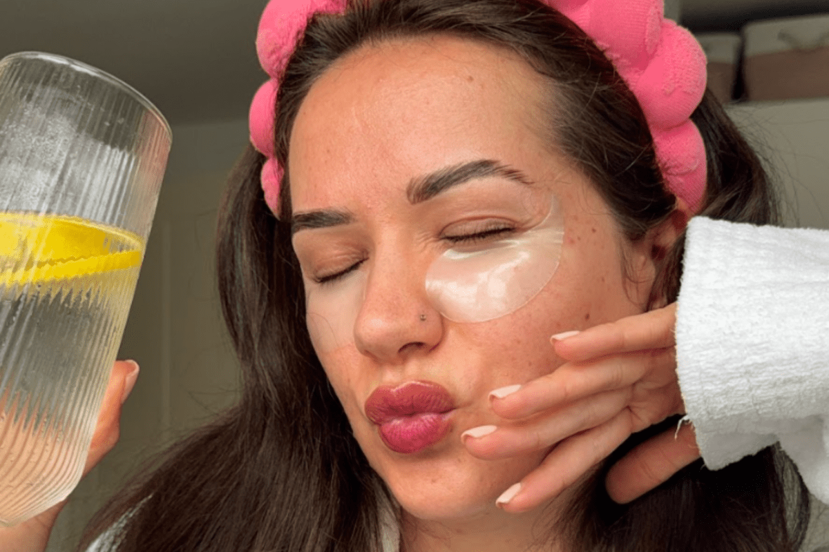 Cómo mantener tu piel radiante durante las fiestas - UKLASH España