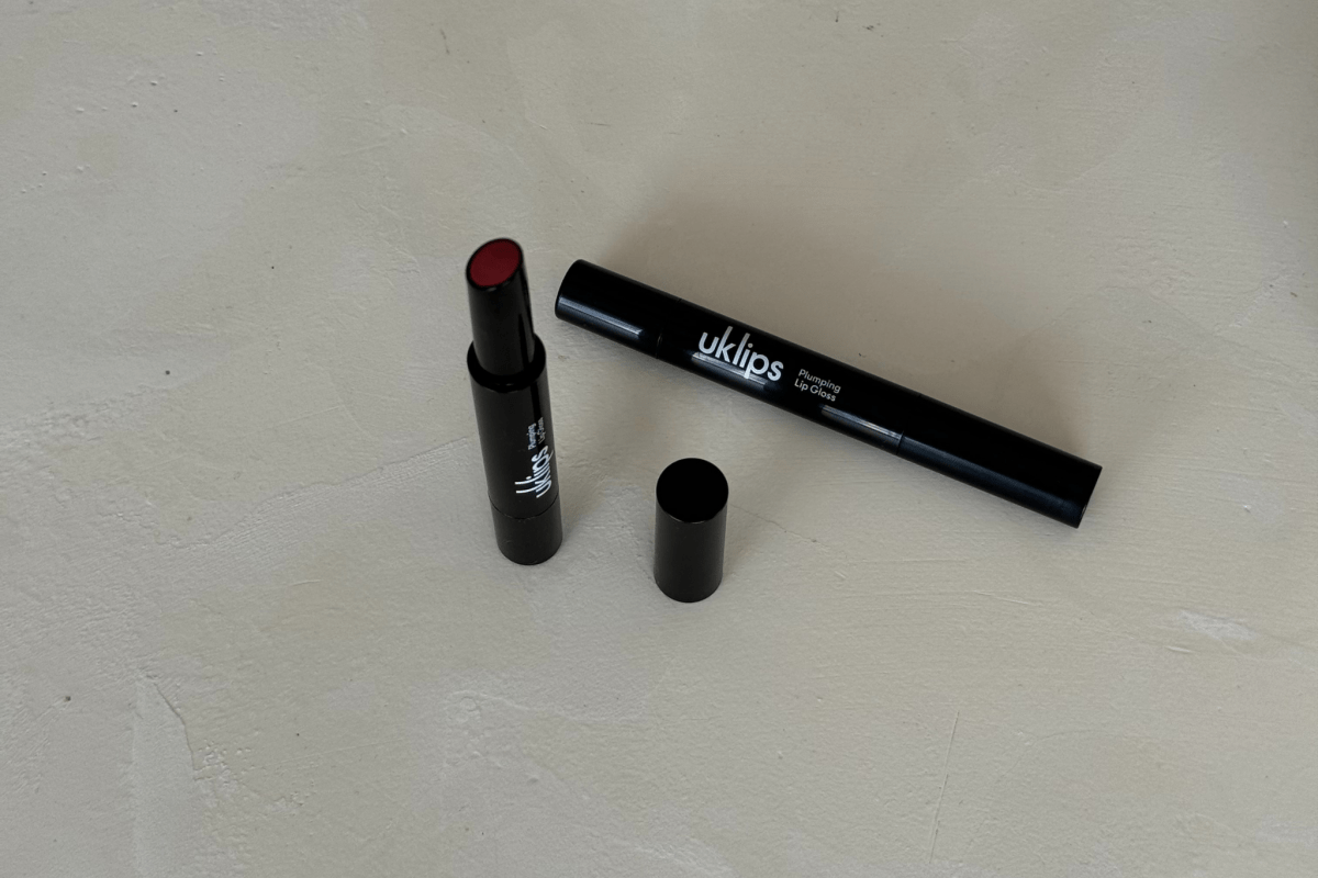 Cómo tratar labios agrietados con nuestros Lip Gloss Voluminizadores - UKLASH España