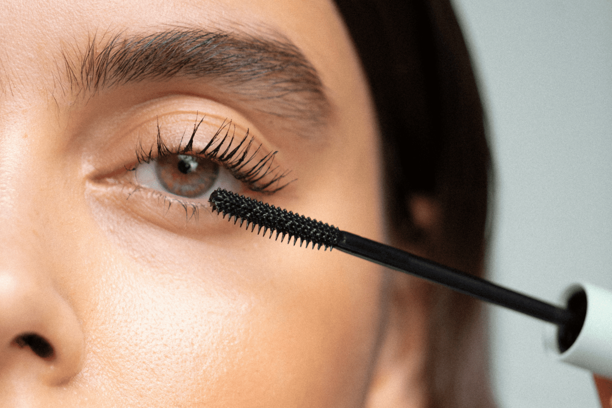 Extensiones y lifting de pestañas: esenciales para este verano - UKLASH España