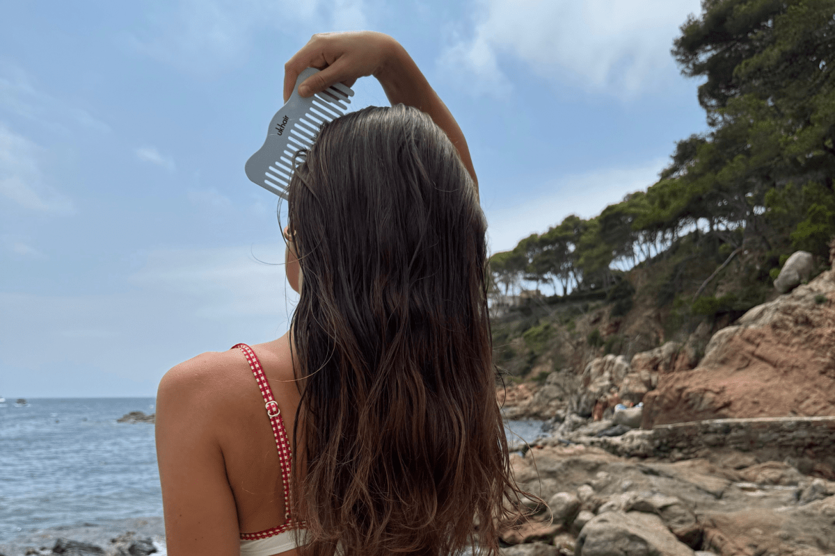 Tu rutina capilar de verano: protección, hidratación y prevención - UKLASH España